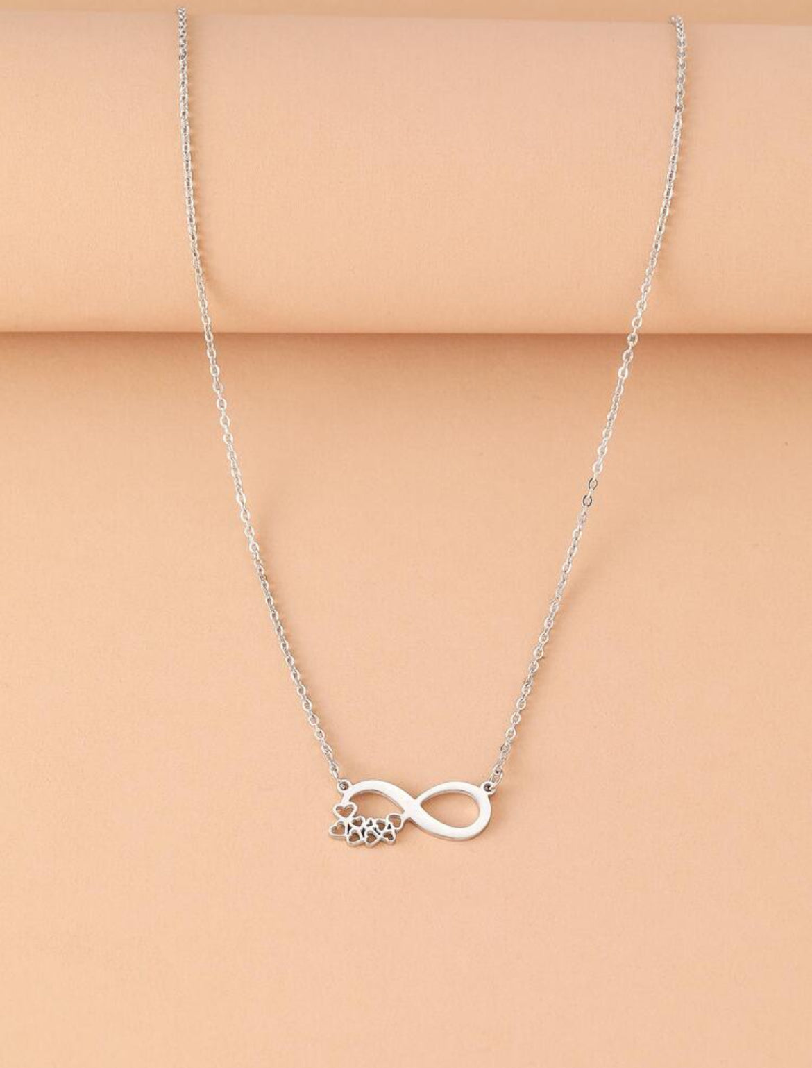 COLLIER INFINI