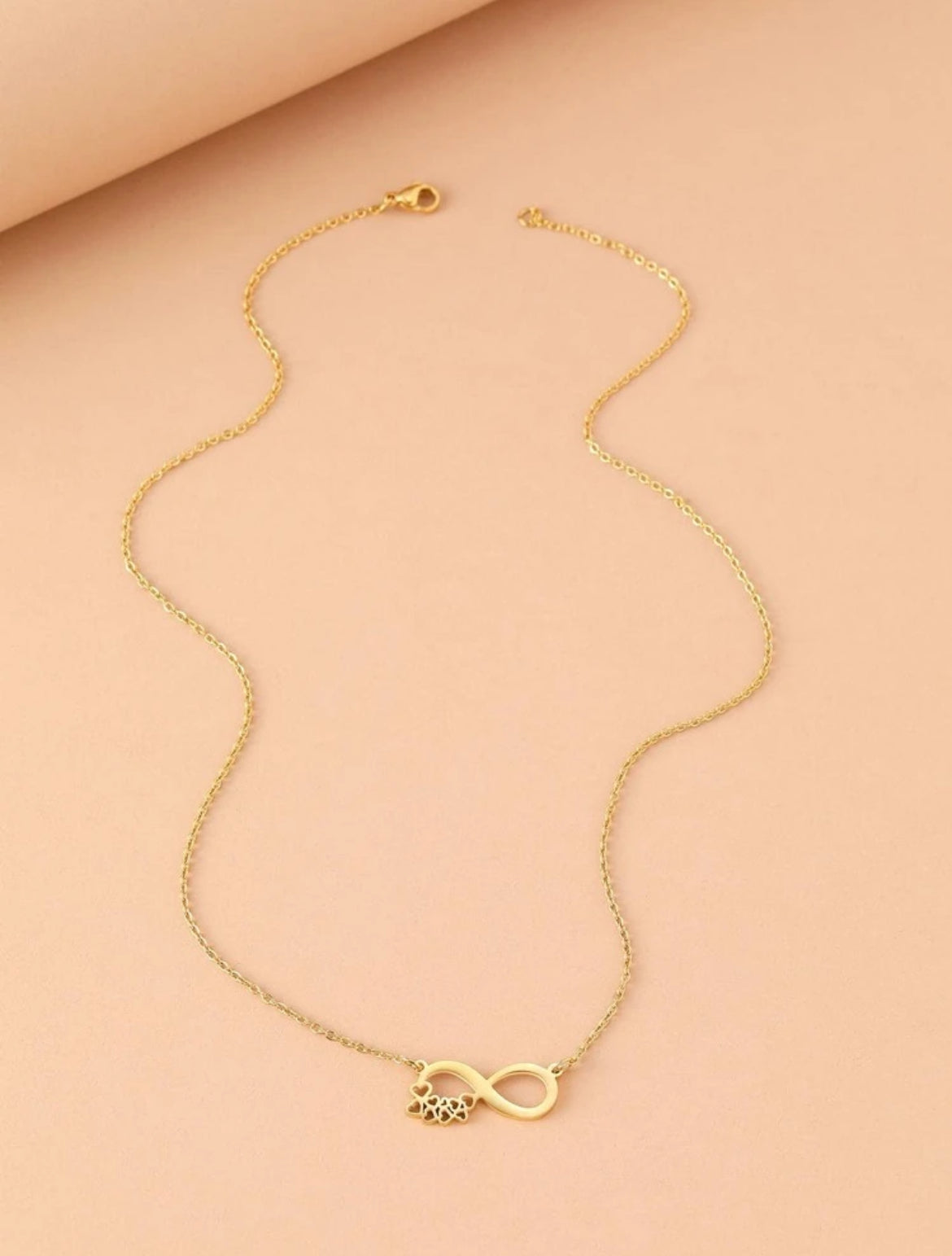 COLLIER INFINI